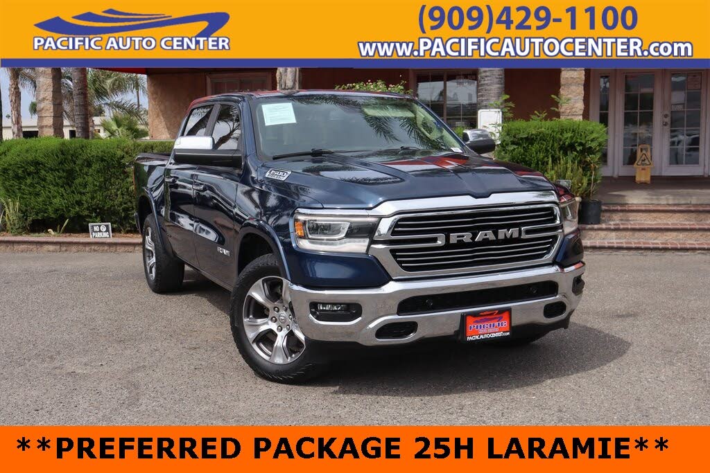 2020 RAM 1500 Laramie Crew Cab 4WD