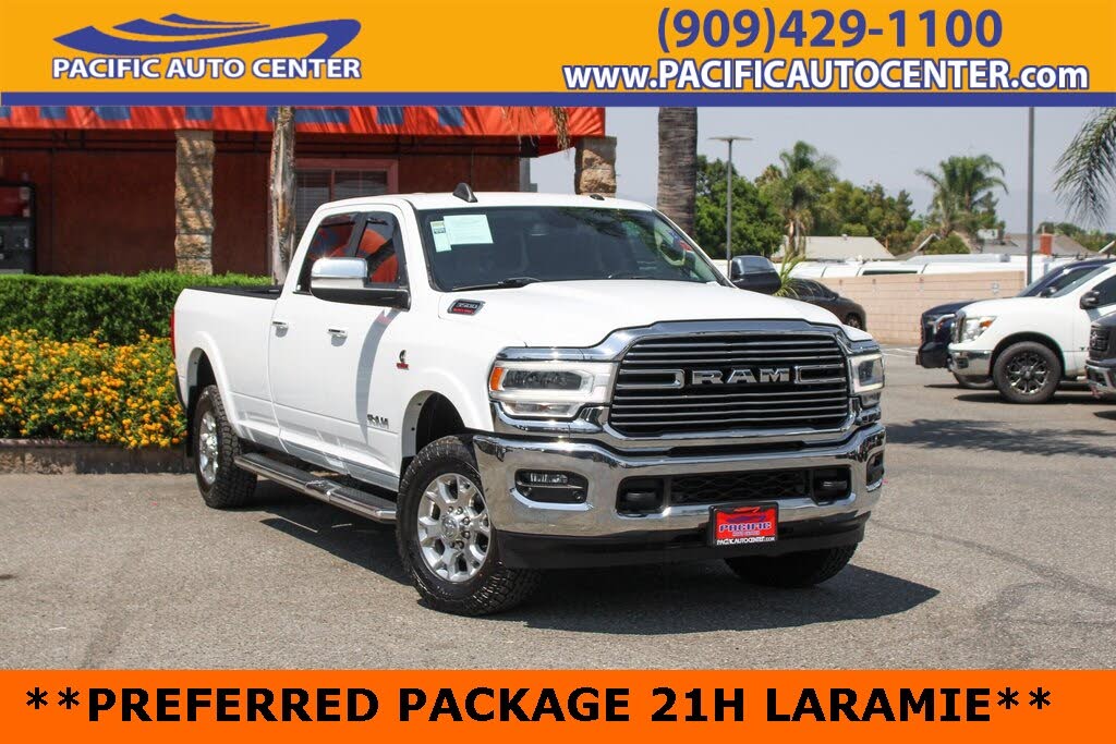 2020 RAM 3500 Laramie Crew Cab LB 4WD
