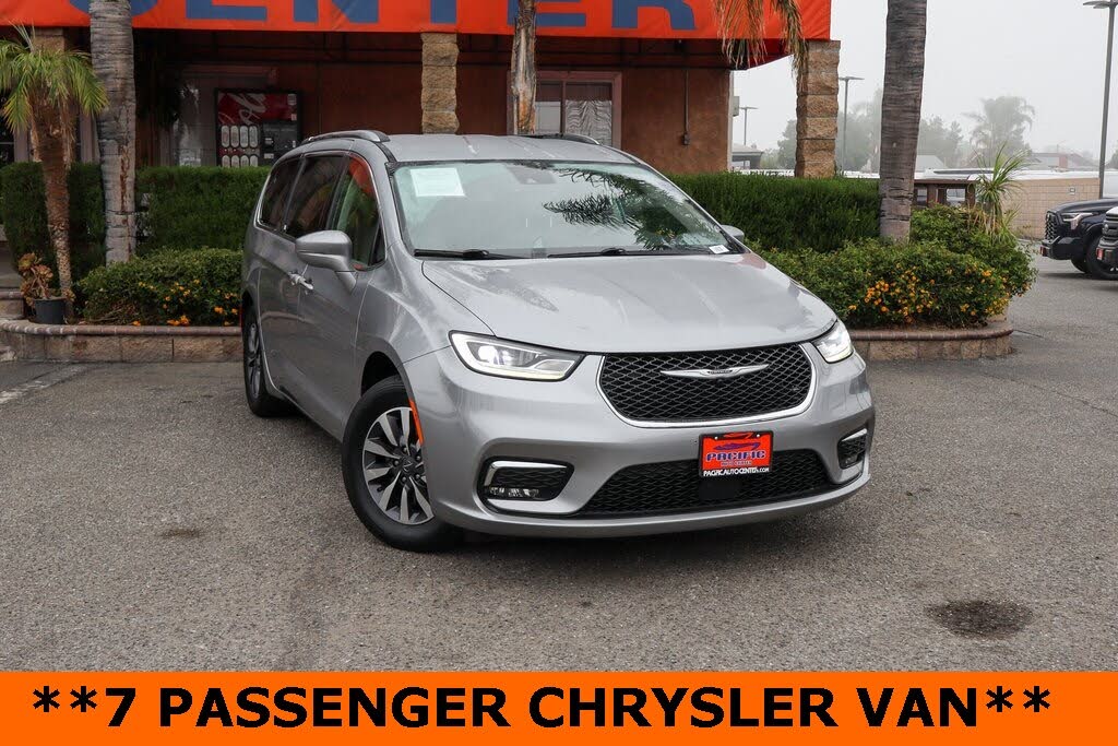 2021 Chrysler Pacifica Touring L FWD