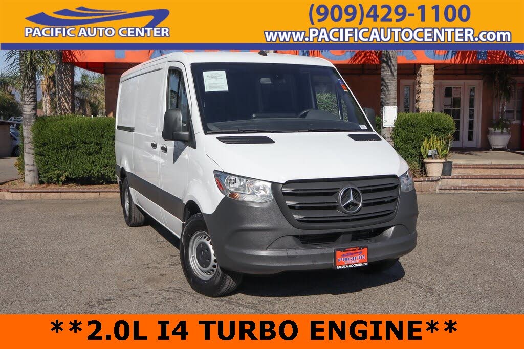 2021 Mercedes-Benz Sprinter 1500 144 High Roof Passenger Van RWD