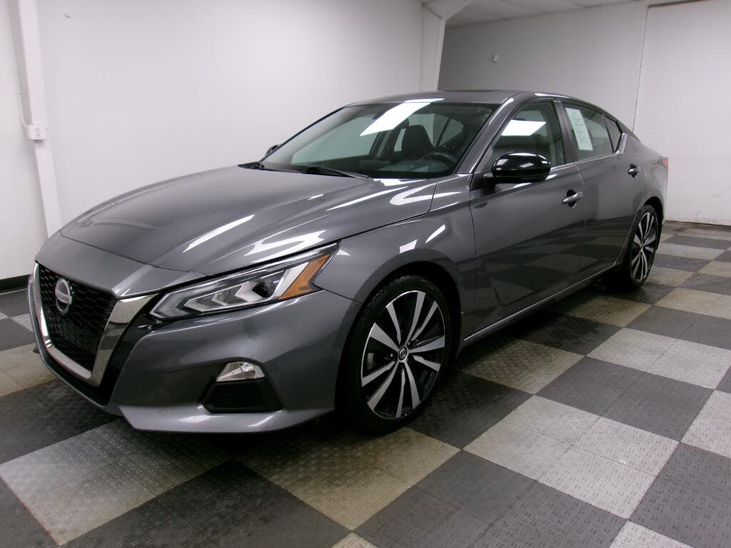 2021 Nissan Altima 2.0 SR FWD