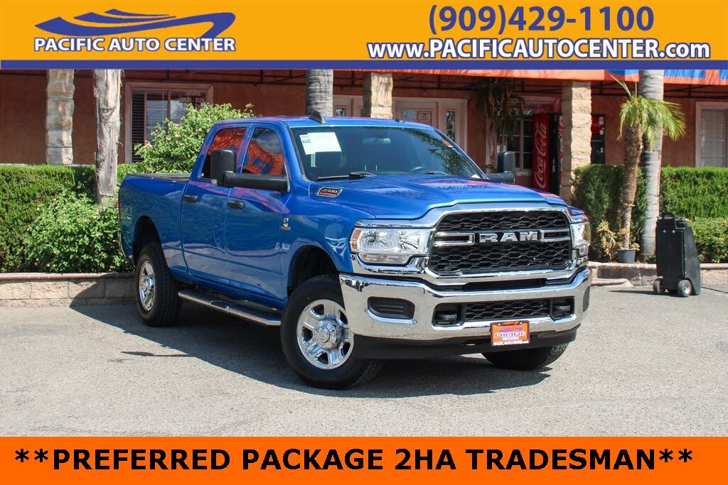 2021 RAM 2500 Tradesman Crew Cab 4WD