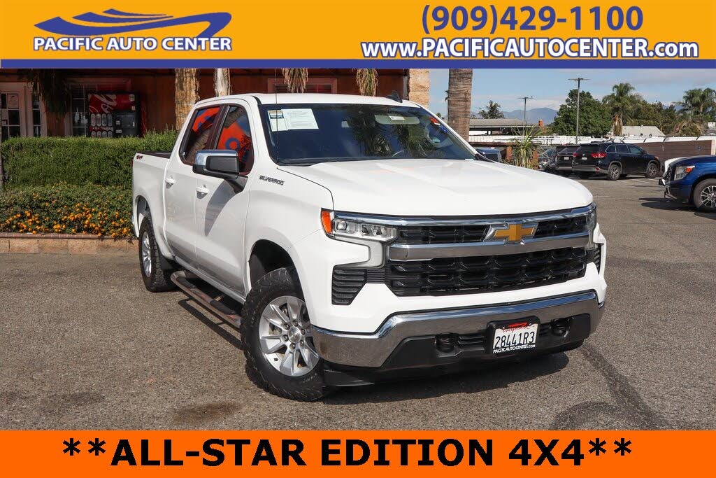 2022 Chevrolet Silverado 1500 LT Crew Cab 4WD