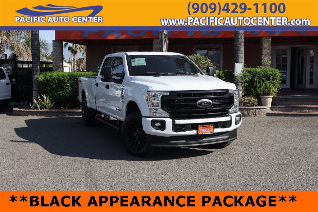 2022 Ford F-250 Super Duty XLT Crew Cab 4WD