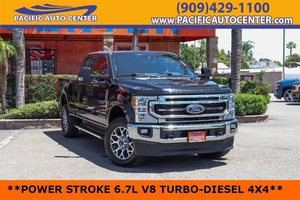 2022 Ford F-250 Super Duty Lariat Crew Cab 4WD