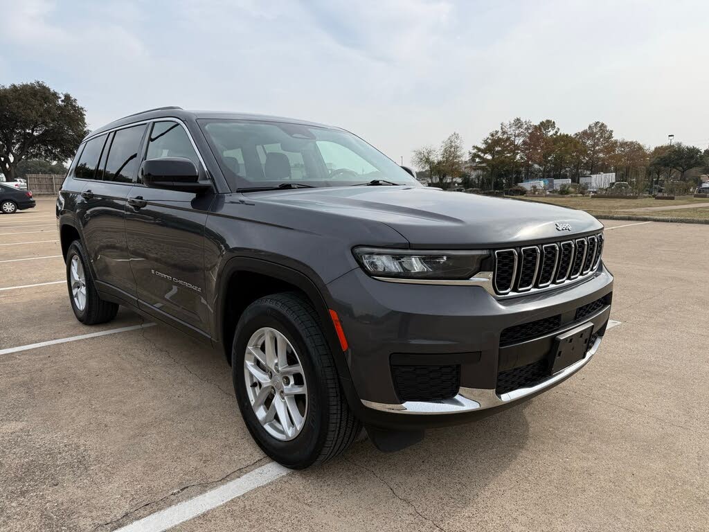 2022 Jeep Grand Cherokee L Laredo RWD