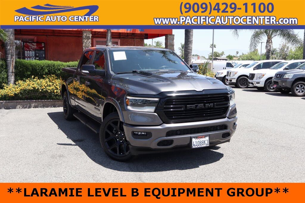 2022 RAM 1500 Laramie Crew Cab 4WD