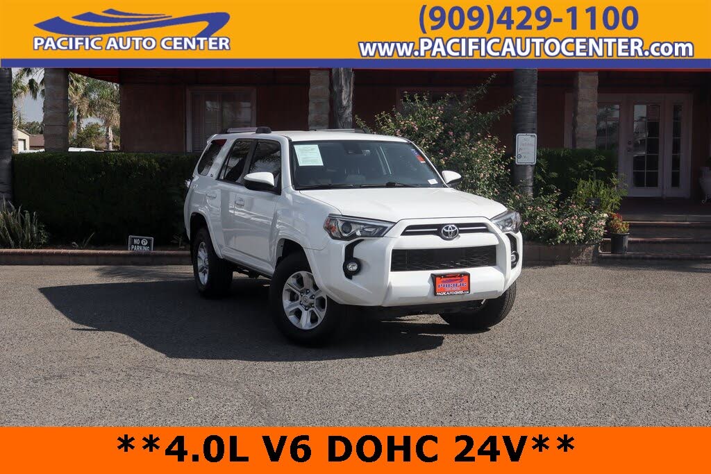 2022 Toyota 4Runner SR5 RWD