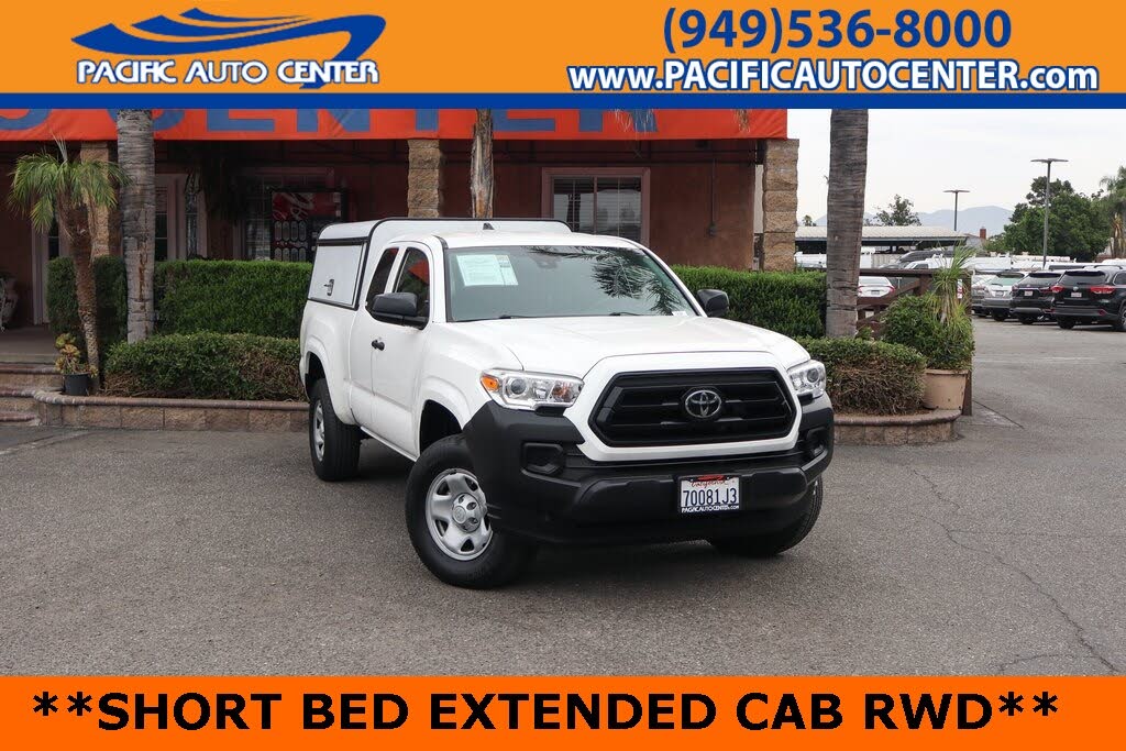 2022 Toyota Tacoma SR I4 Access Cab RWD