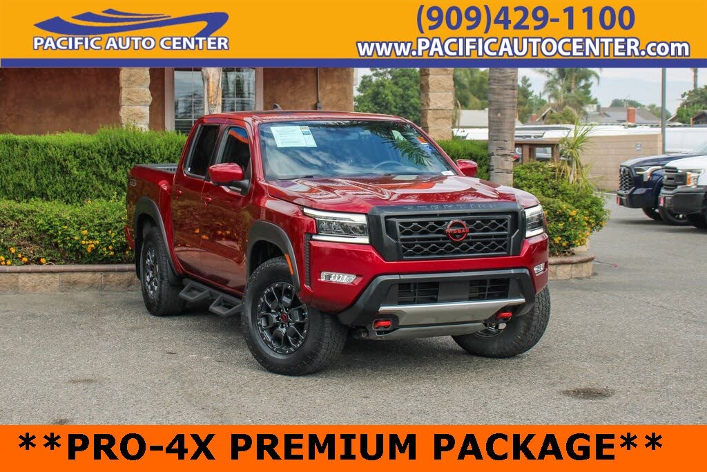 2023 Nissan Frontier PRO-4X Crew Cab 4WD