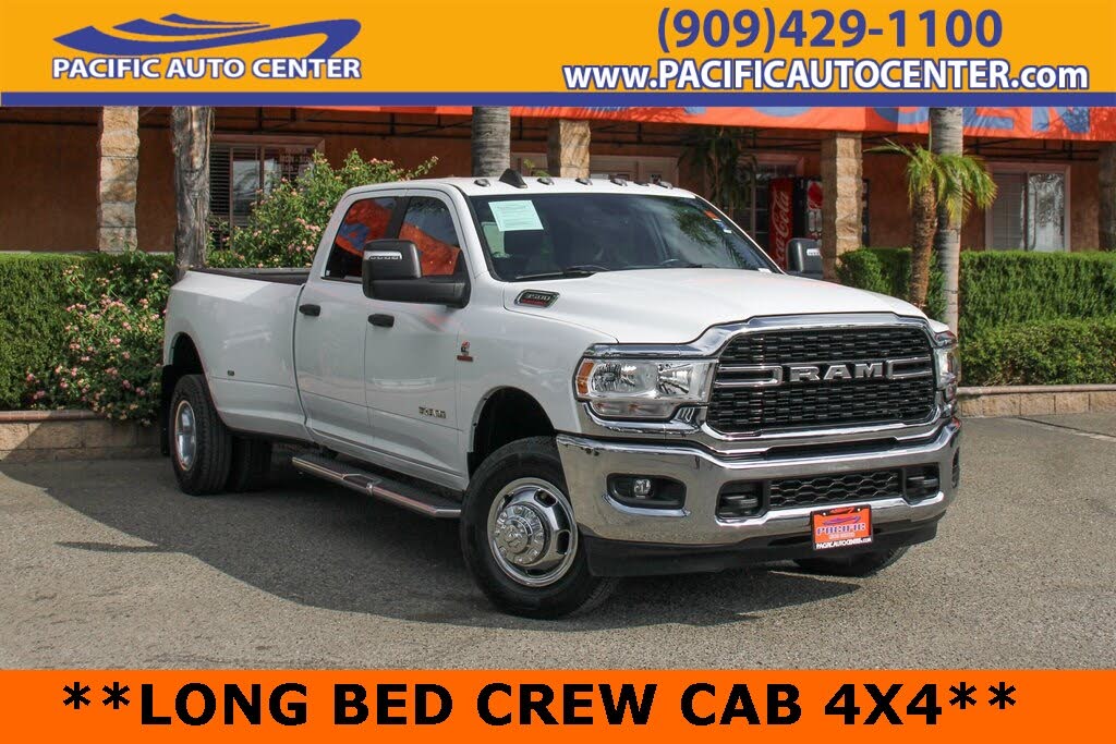 2023 RAM 3500 Big Horn Crew Cab LB DRW 4WD