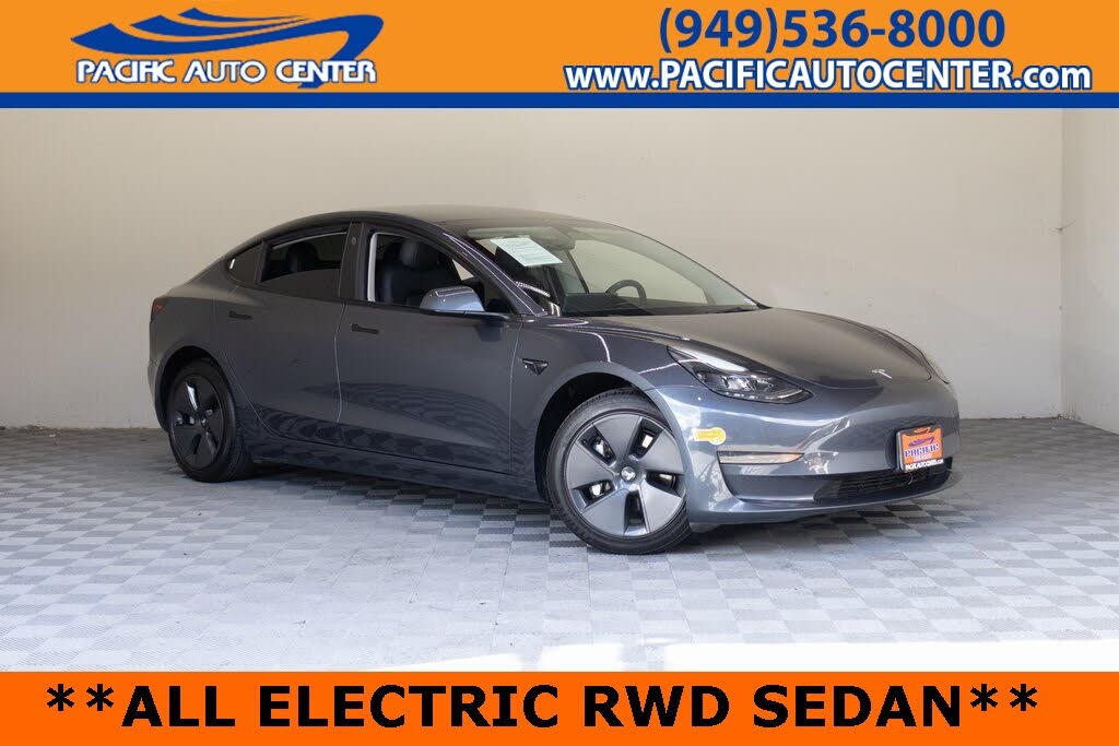 2023 Tesla Model 3 RWD