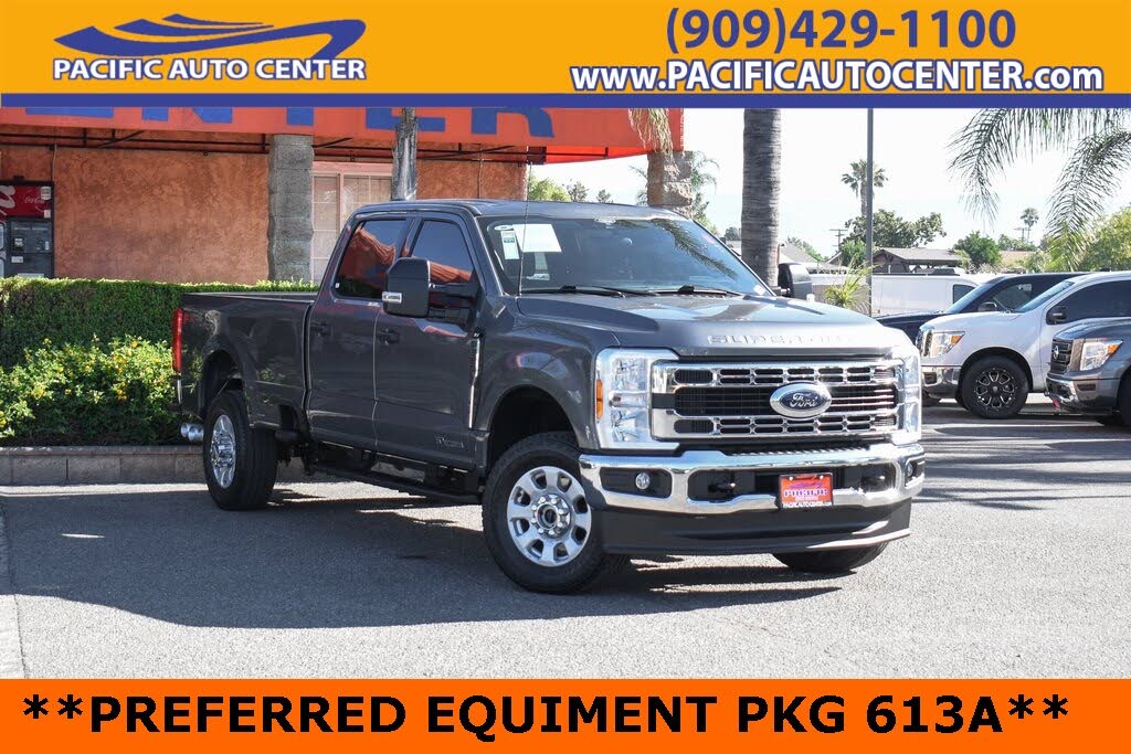 2024 Ford F-350 Super Duty XLT Crew Cab 4WD