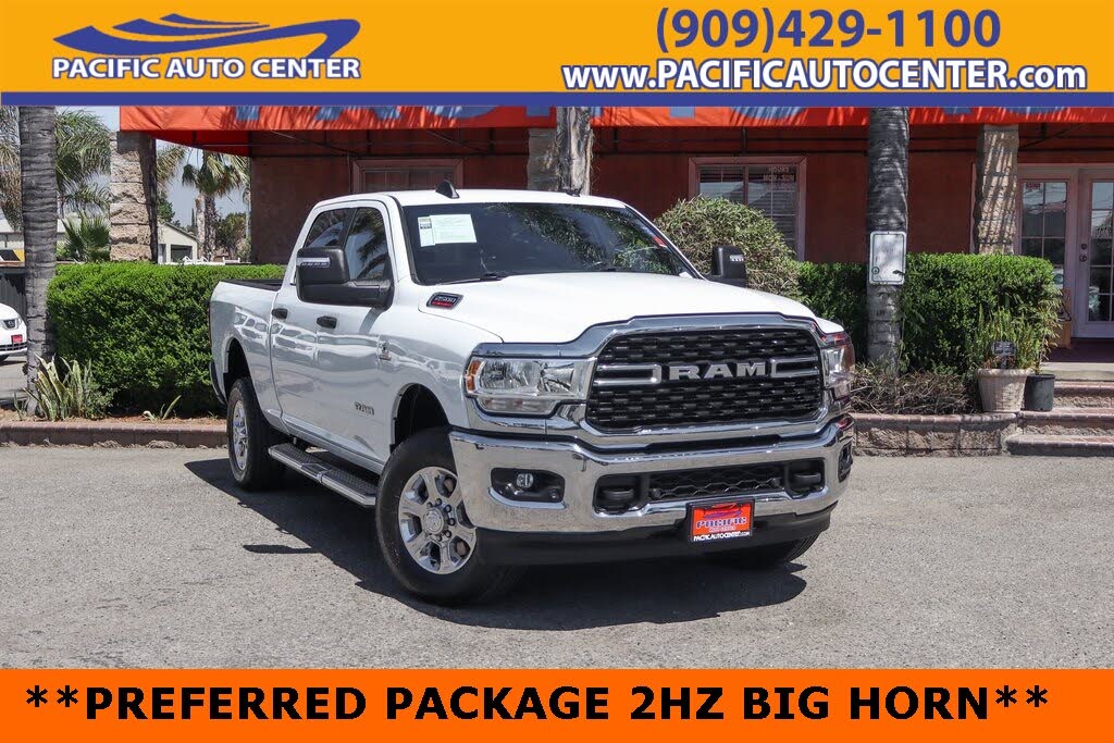 2024 RAM 2500 Big Horn Crew Cab 4WD