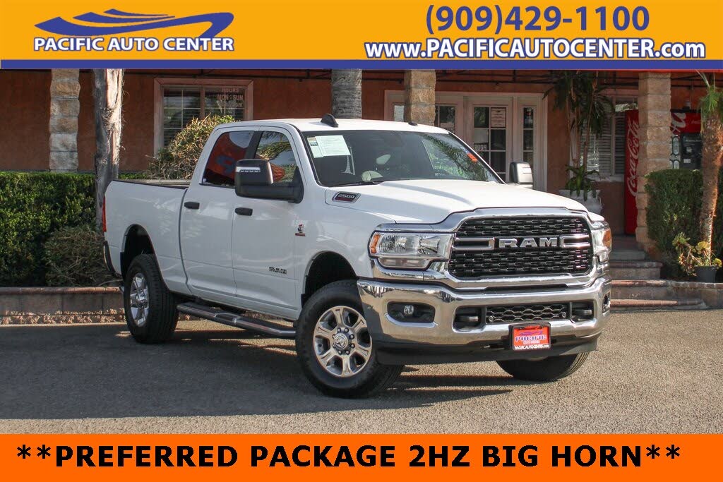 2024 RAM 2500 Big Horn Crew Cab 4WD