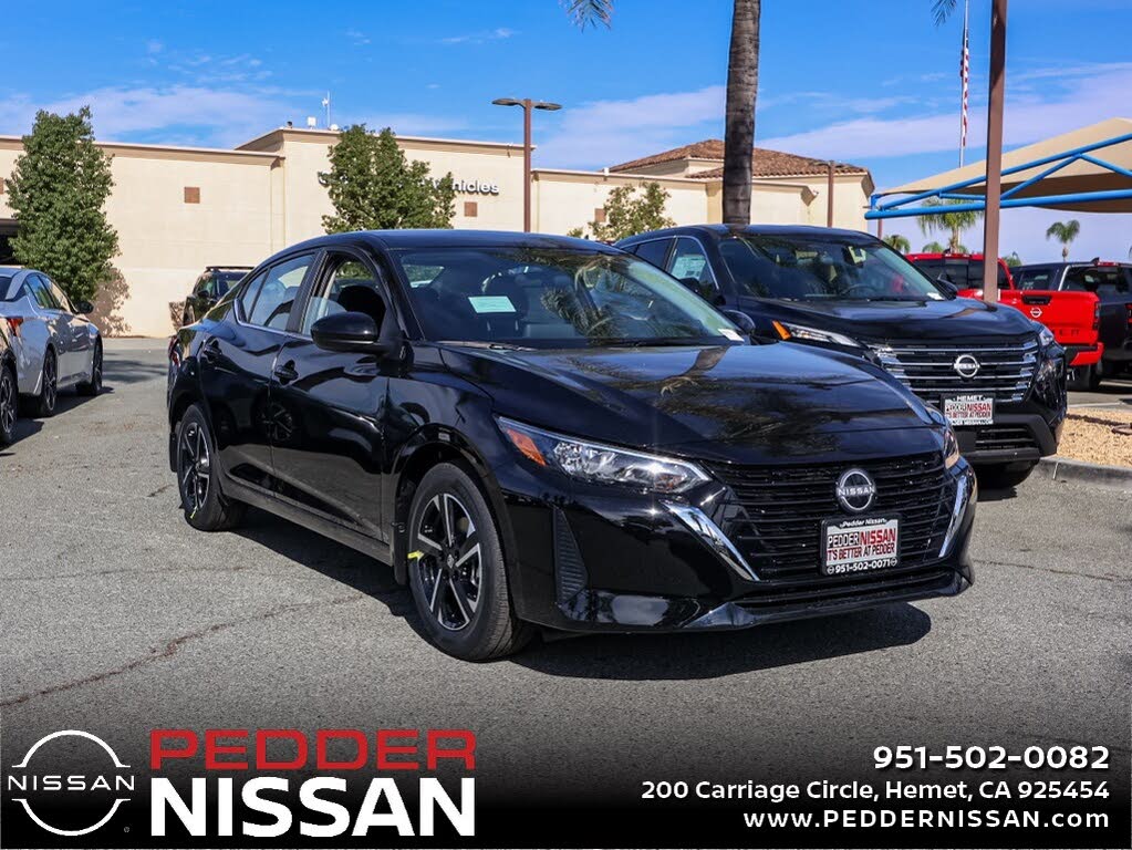 2025 Nissan Sentra SV FWD