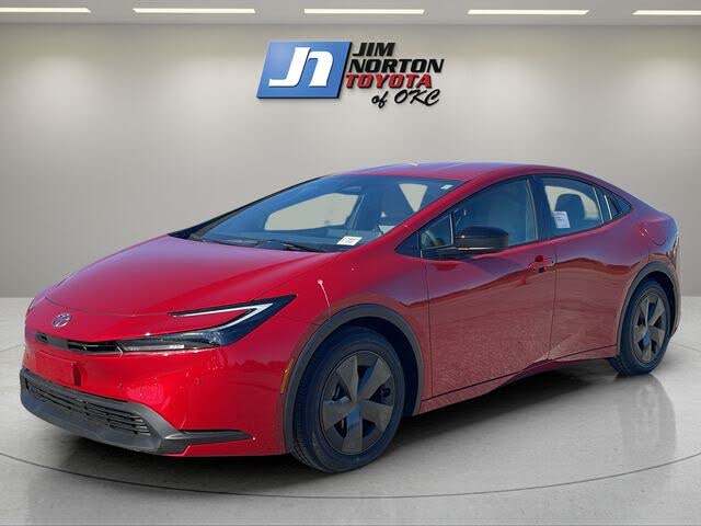 2026 Toyota Prius LE FWD