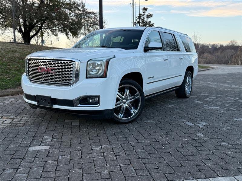 2015 GMC Yukon XL Denali 4WD