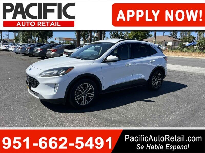 2020 Ford Escape SEL FWD