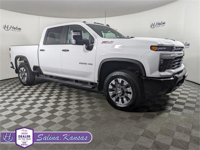 2024 Chevrolet Silverado 2500HD Custom Crew Cab 4WD