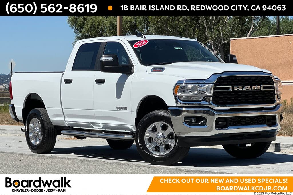 2024 RAM 2500 Big Horn Crew Cab 4WD