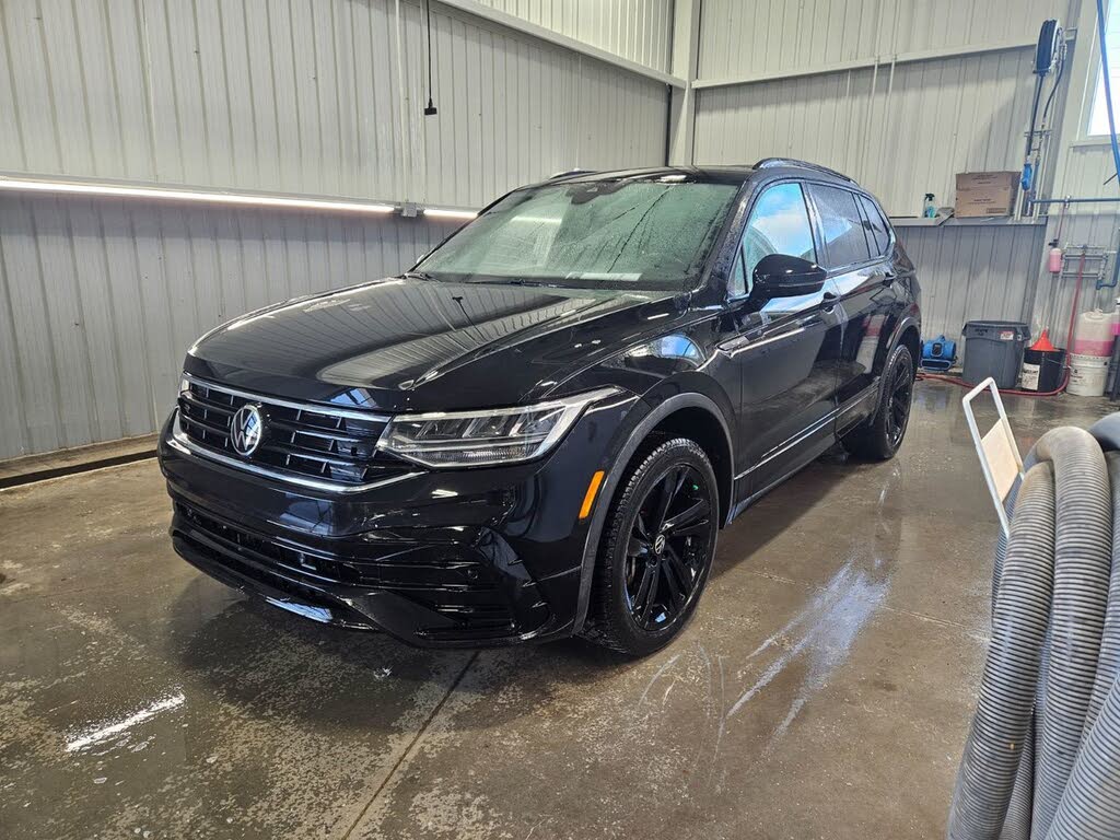 2024 Volkswagen Tiguan Comfortline R-Line Black 4Motion