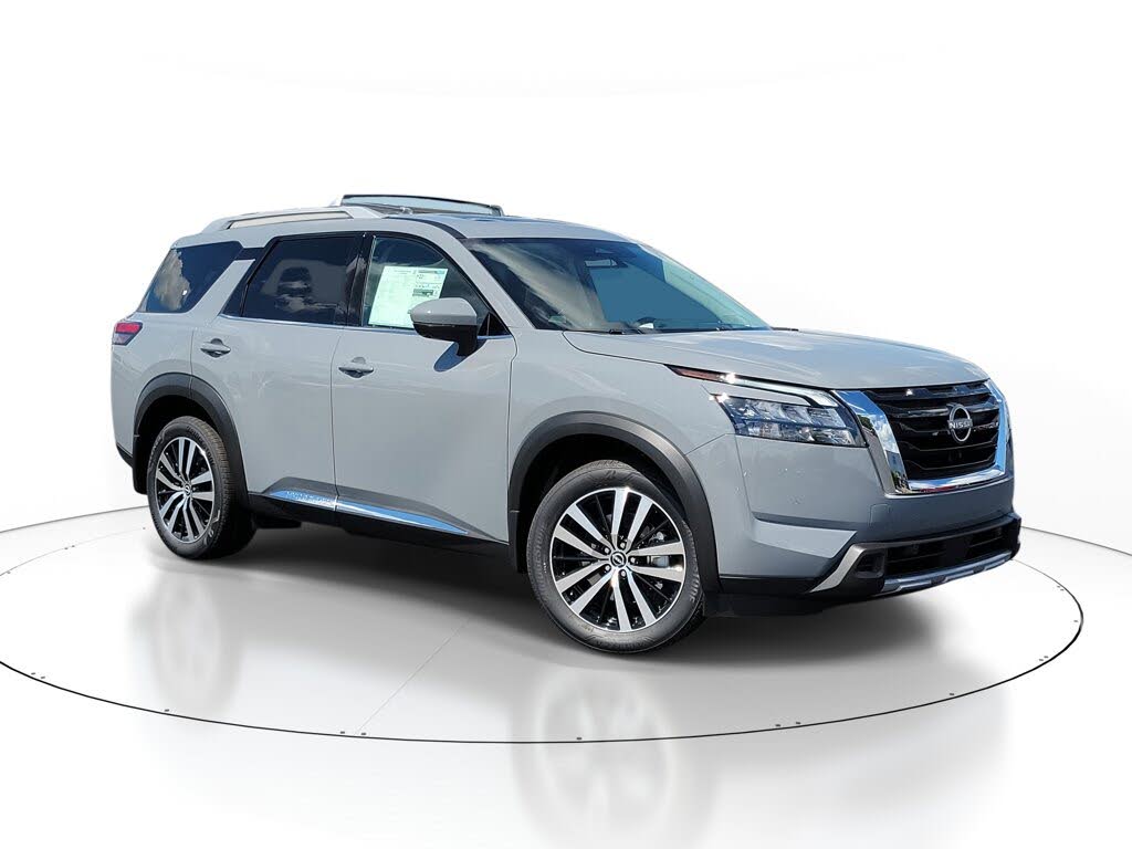 2025 Nissan Pathfinder Platinum 4WD