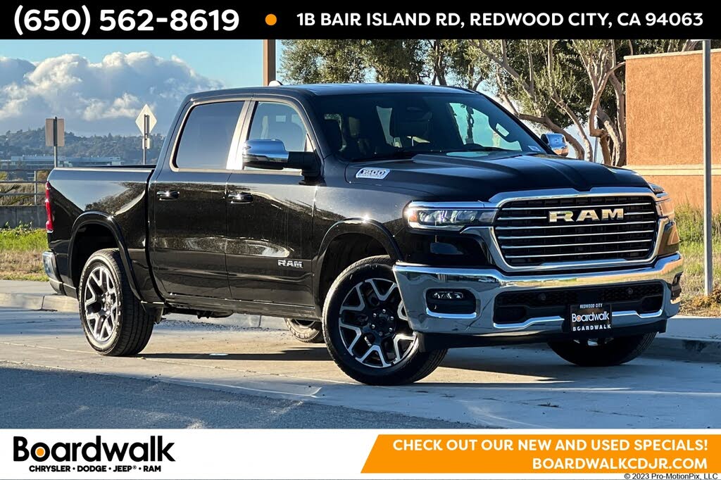 2026 RAM 1500 Laramie Crew Cab 4WD