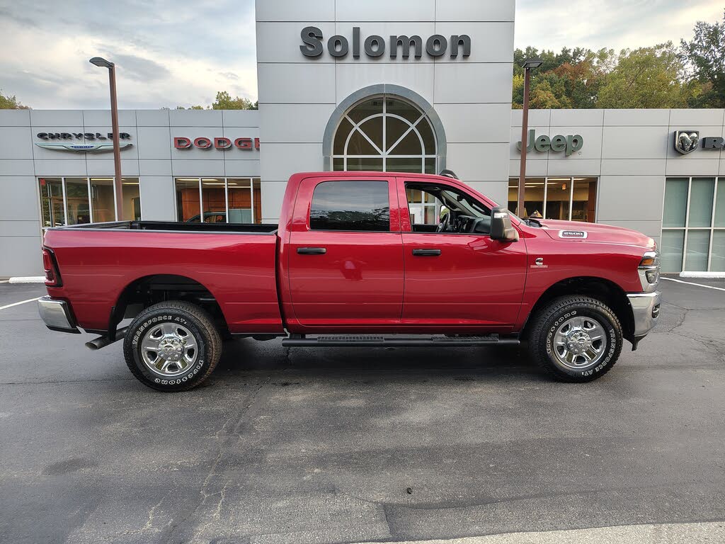2026 RAM 2500 Tradesman Crew Cab 4WD