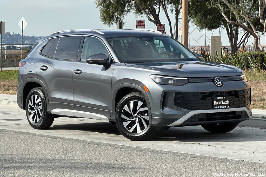 2026 Volkswagen Tiguan S FWD