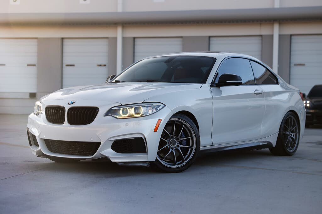 2015 BMW 2 Series M235i Coupe RWD