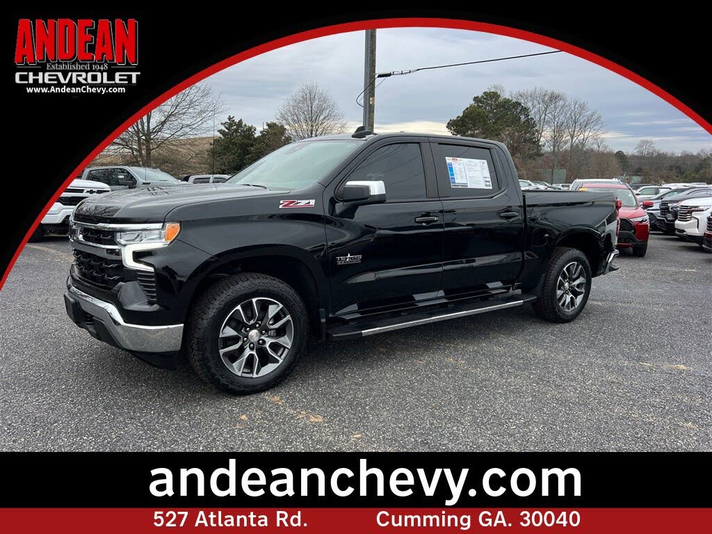 2022 Chevrolet Silverado 1500 LT Crew Cab 4WD