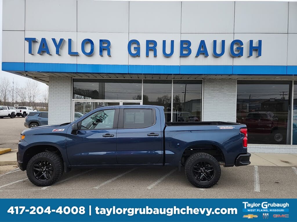 2022 Chevrolet Silverado 1500 Custom Trail Boss Crew Cab 4WD