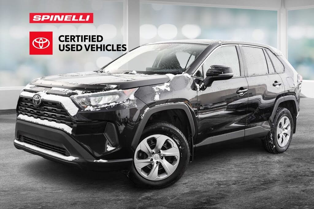 Toyota RAV4 LE AWD 2022