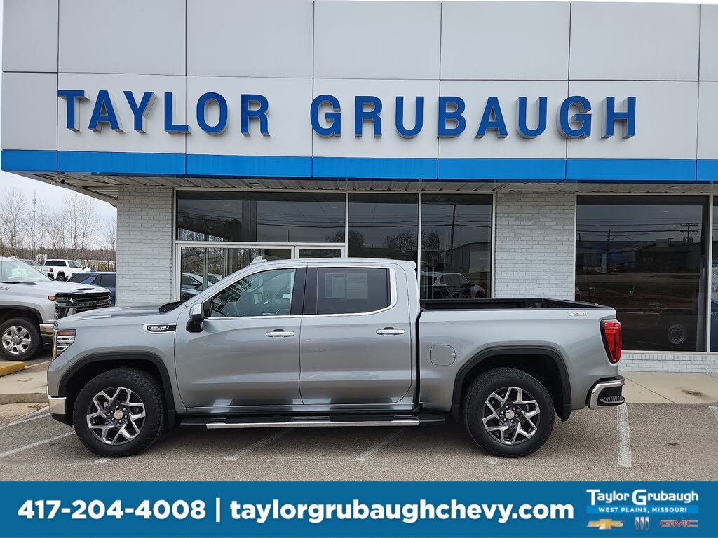 2023 GMC Sierra 1500 SLT Crew Cab 4WD