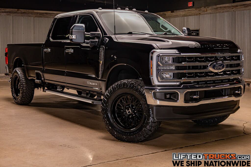 2024 Ford F-350 Super Duty Lariat Crew Cab 4WD