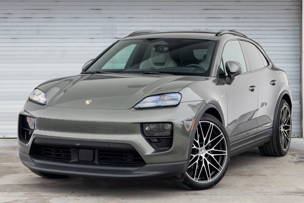 2024 Porsche Macan AWD