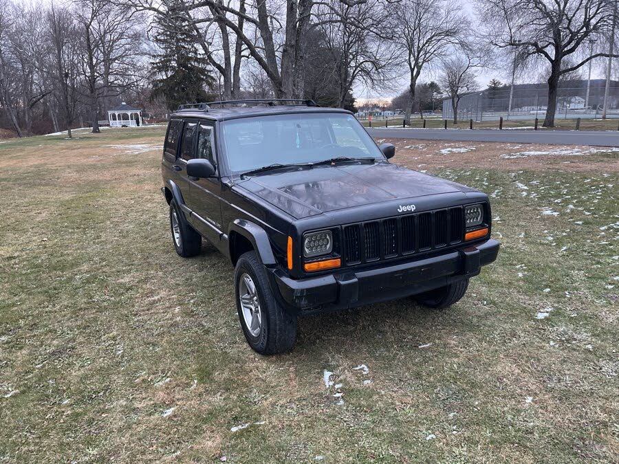 2000 Jeep Cherokee Classic 4-Door 4WD