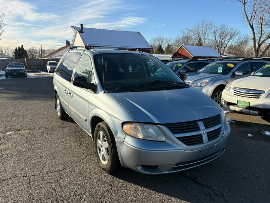 2005 Dodge Caravan SXT FWD