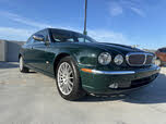 Jaguar XJ-Series XJ8 L RWD
