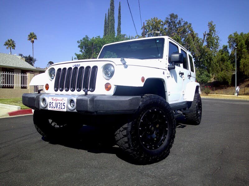 2011 Jeep Wrangler Unlimited Sahara 4WD