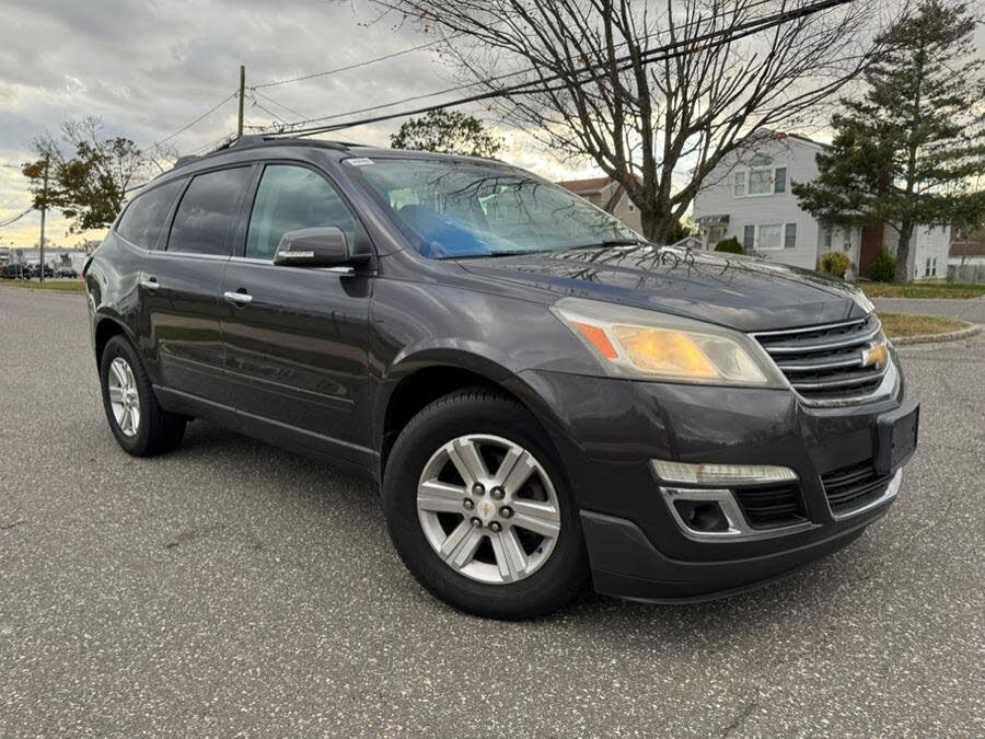2013 Chevrolet Traverse 2LT AWD