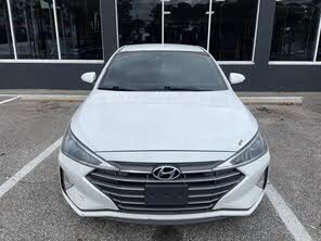 Hyundai Elantra Limited FWD