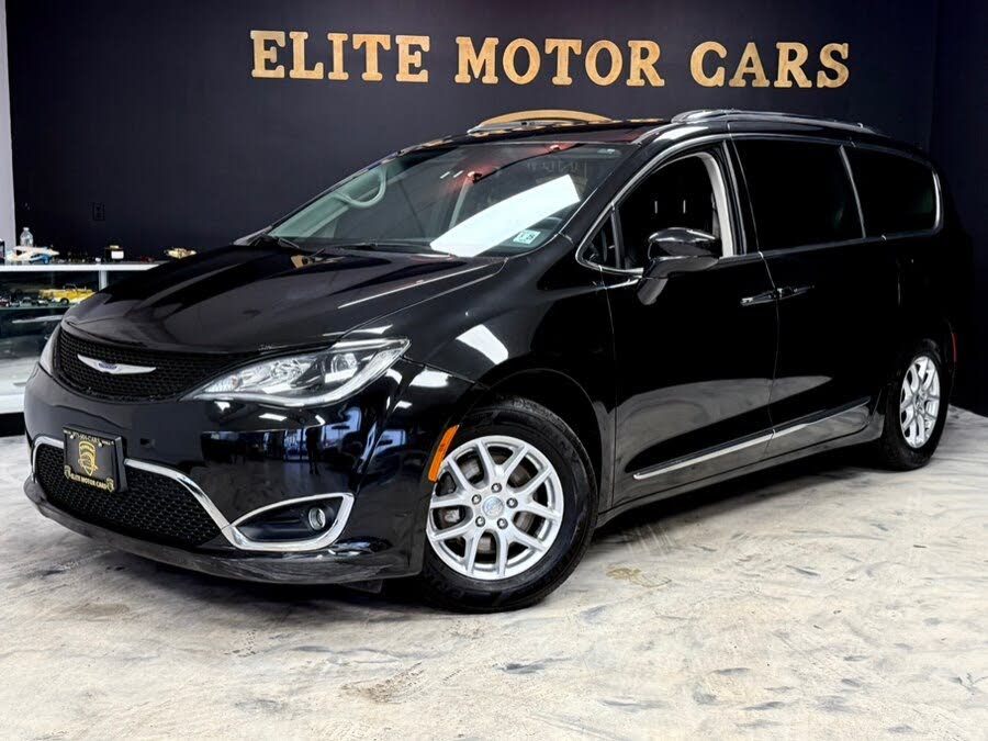 2020 Chrysler Pacifica Touring L FWD