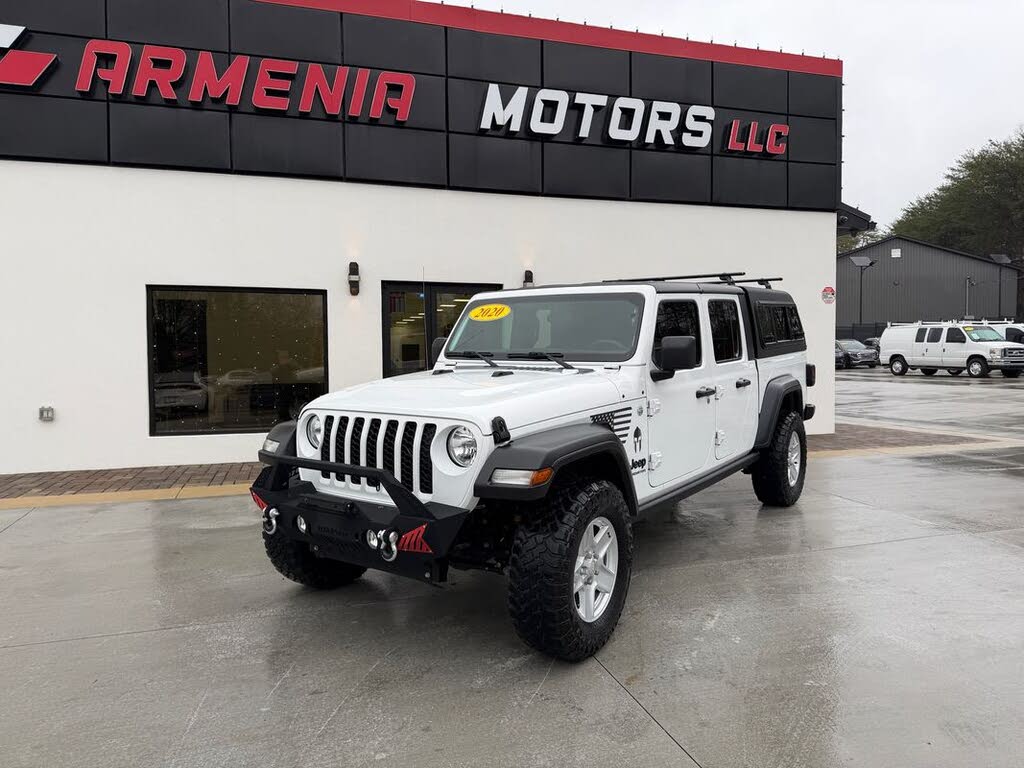 2020 Jeep Gladiator Sport S Crew Cab 4WD