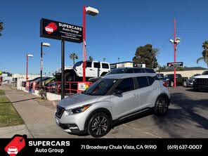 Nissan Kicks SR FWD