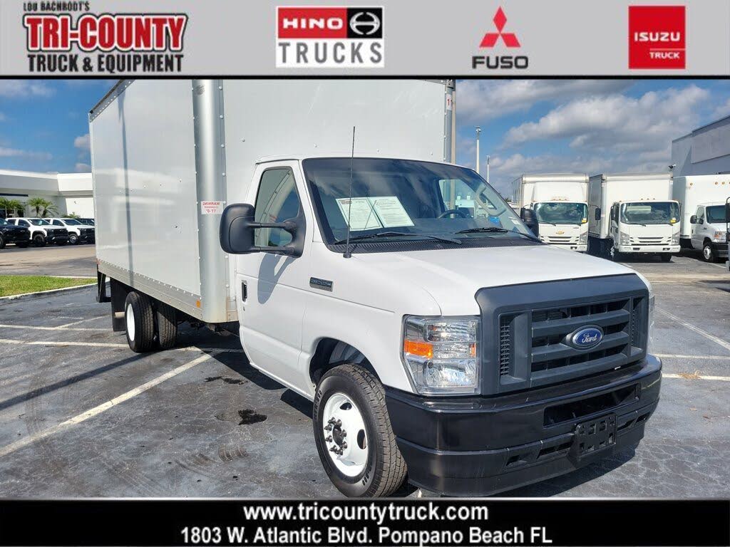2022 Ford E-Series Chassis E-350 SD Cutaway SB RWD