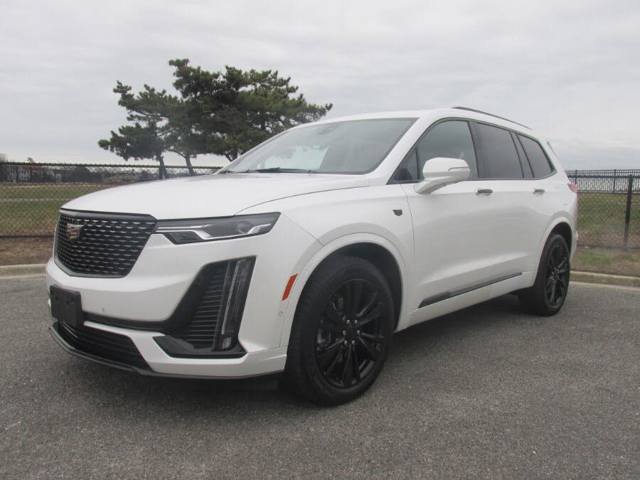 2023 Cadillac XT6 Premium Luxury AWD