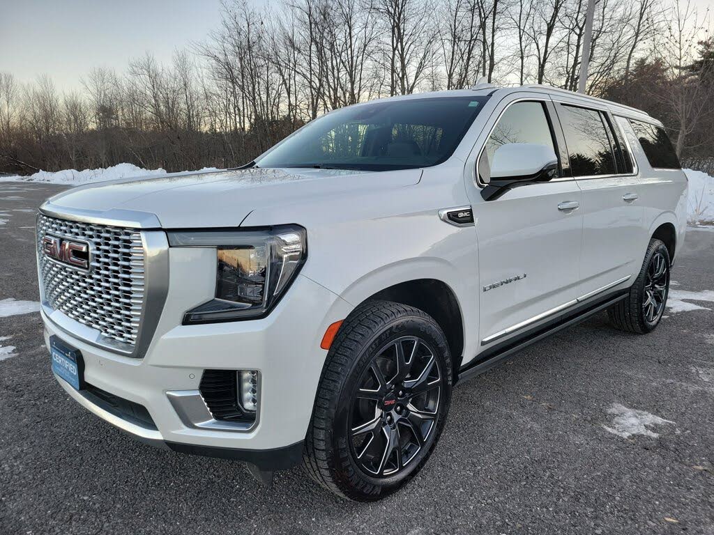 2023 GMC Yukon XL Denali 4WD