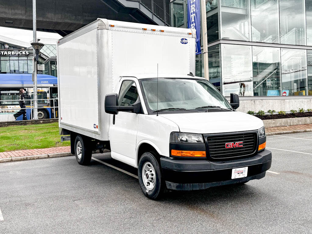 2024 GMC Savana Chassis 3500 139 Cutaway RWD